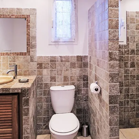 Semesterbostad Quenza By Interhome *